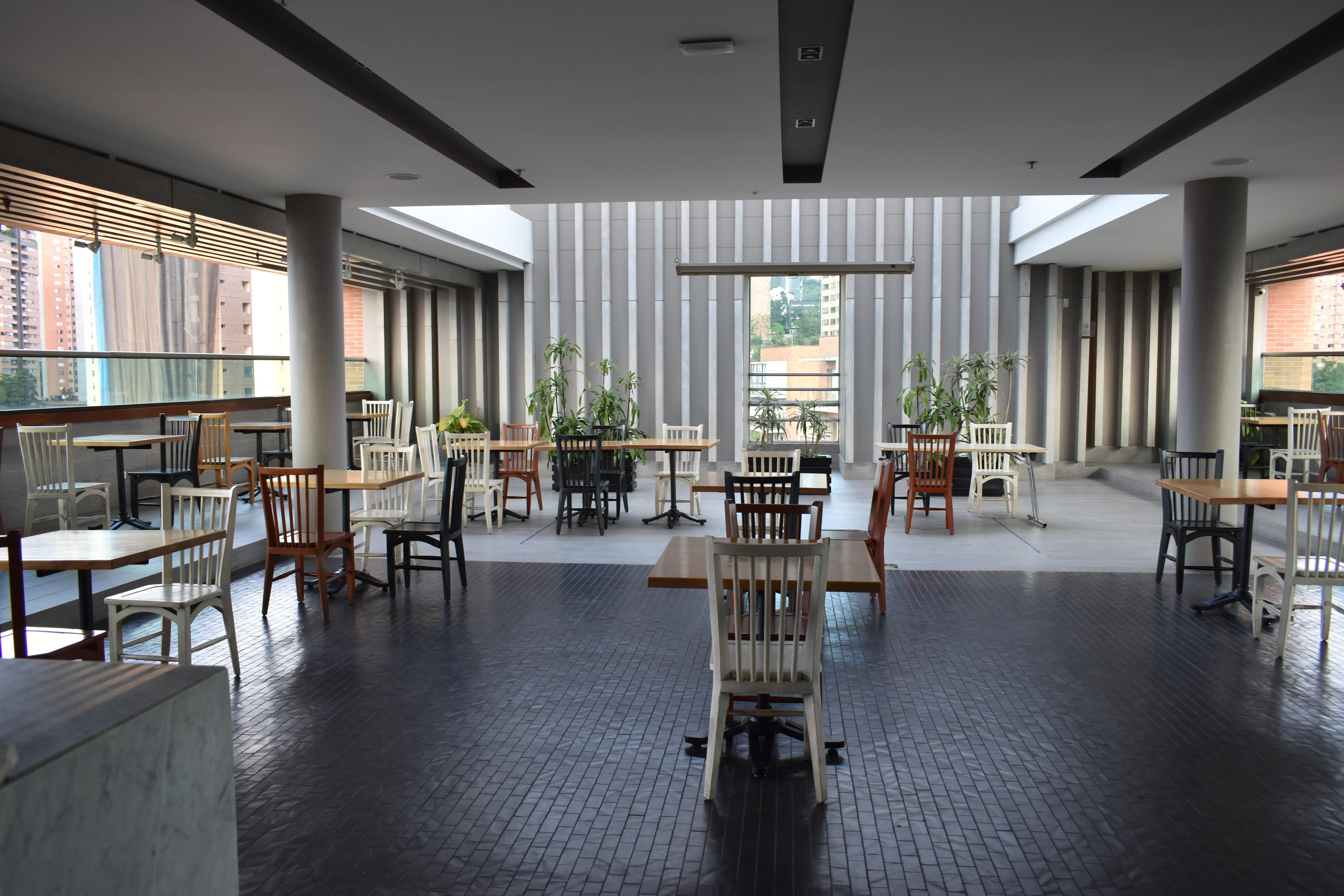Hotel Holiday Inn Express & Suites Medellin By Ihg Екстер'єр фото