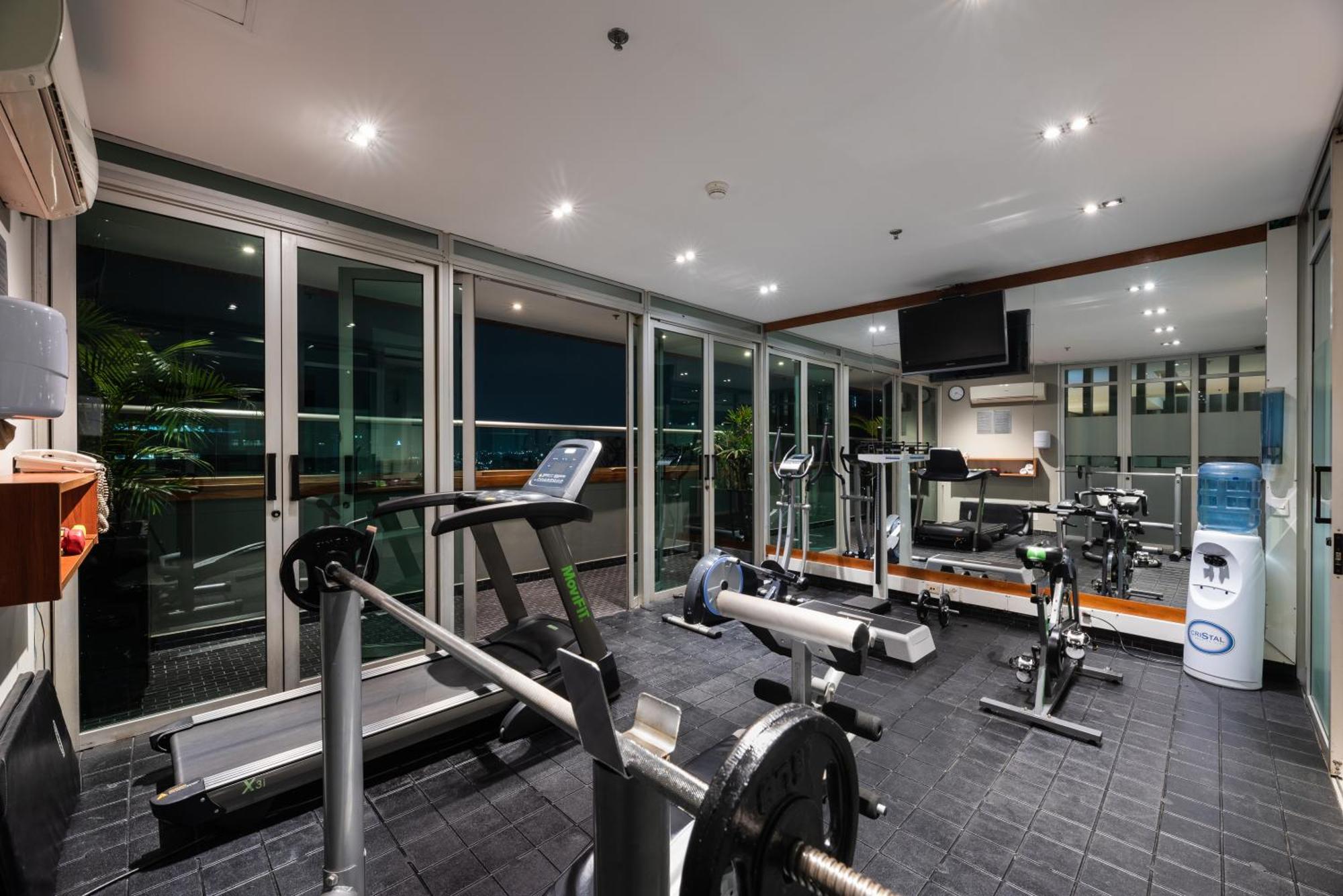 Hotel Holiday Inn Express & Suites Medellin By Ihg Екстер'єр фото